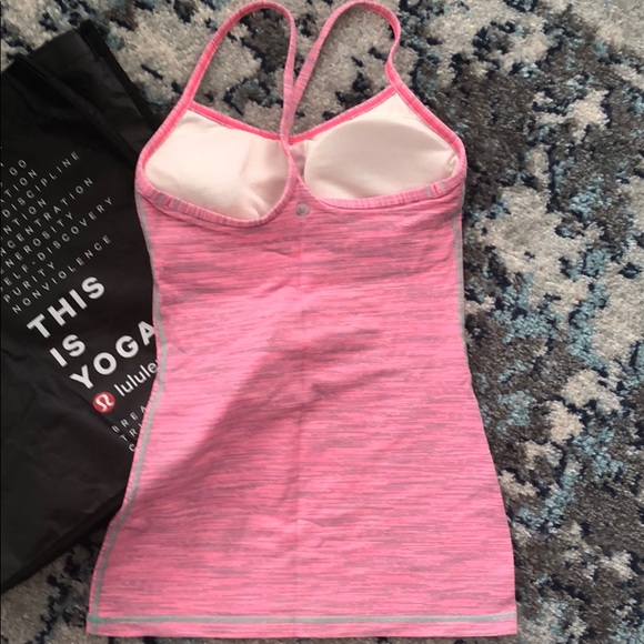 Lululemon power Y tank. - Picture 2 of 4